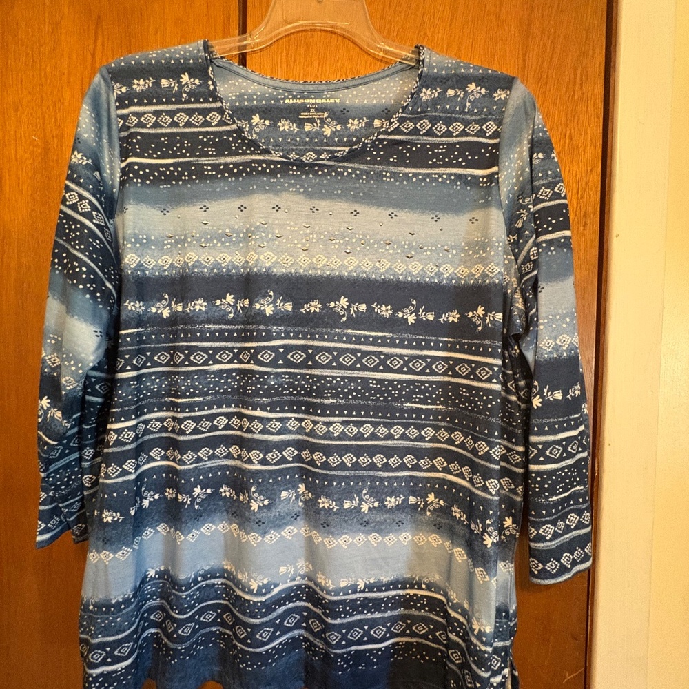 Shirt - Picture 2 of 2